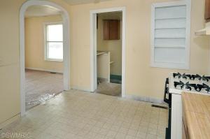 209 E Van Buren St, Gobles, MI 49055 photo 12