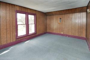 209 E Van Buren St, Gobles, MI 49055 photo 16
