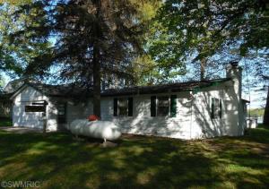 948 N Jay Ln, Baldwin, MI 49304 photo 6