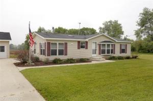 55831 Ruggles Rd, Three Rivers, MI 49093 photo 2