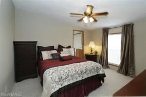 55831 Ruggles Rd, Three Rivers, MI 49093 photo 9
