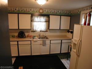 244 E Dibble St, Marcellus, MI 49067 photo 6