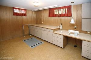 323 E Glenguile, Parchment, MI 49004 photo 20