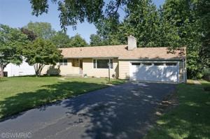 323 E Glenguile, Parchment, MI 49004 photo 1