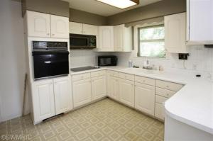 323 E Glenguile, Parchment, MI 49004 photo 5