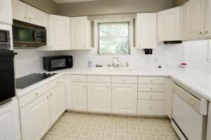 323 E Glenguile, Parchment, MI 49004 photo 6