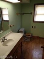 131 Clinton St, Mendon, MI 49072 photo 3