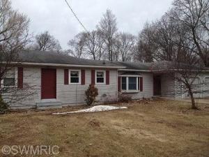 131 Clinton St, Mendon, MI 49072 photo 1