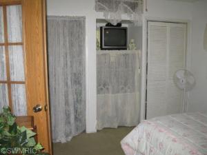 602 S Parker St, Crystal, MI 48818 photo 10