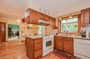 7379 Thorncrest Dr SE, Ada, MI 49301 photo 4