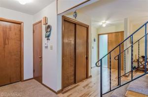7379 Thorncrest Dr SE, Ada, MI 49301 photo 2