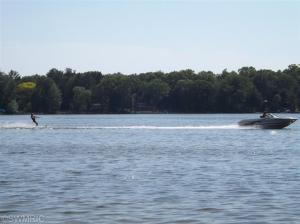 984 Lakewood Dr, Pullman, MI 49450 photo 2