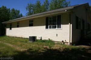 11225 Enzian, Plainwell, MI 49080 photo 14