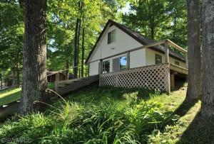 14118 S Forest View Dr, Baldwin, MI 49304 photo 1