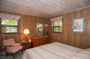 14118 S Forest View Dr, Baldwin, MI 49304 photo 12