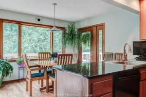 5408 Forest Bend Dr SE, Ada, MI 49301 photo 5