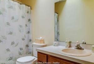 5408 Forest Bend Dr SE, Ada, MI 49301 photo 16