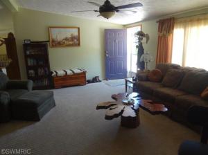 490 E 82nd St, Newaygo, MI 49337 photo 8