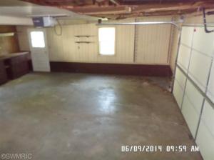 1365 Eagle St, Niles, MI 49120 photo 9