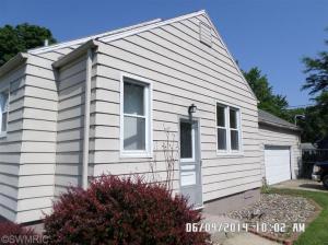 1365 Eagle St, Niles, MI 49120 photo 2