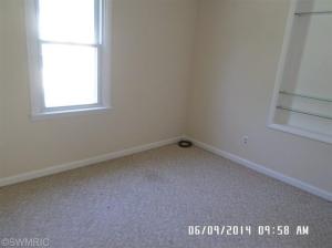 1365 Eagle St, Niles, MI 49120 photo 5