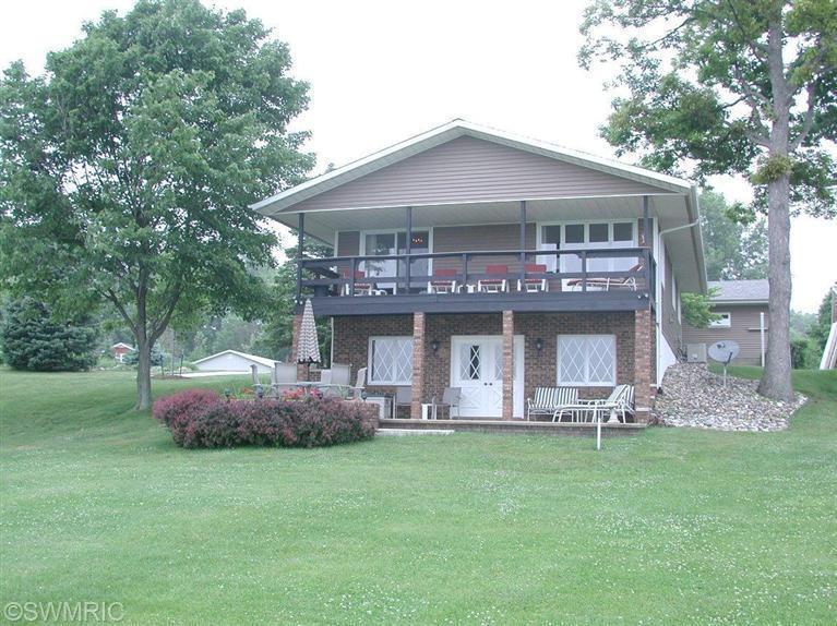50066 Red Run Dr, Marcellus, MI 49067 photo 1