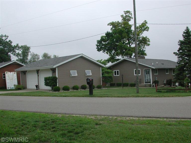 50066 Red Run Dr, Marcellus, MI 49067 photo 4