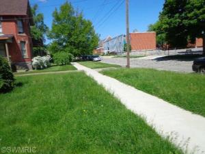 208 E Cass, Saint Johns, MI 48879 photo 7