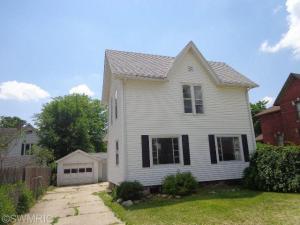 208 E Cass, Saint Johns, MI 48879 photo 1