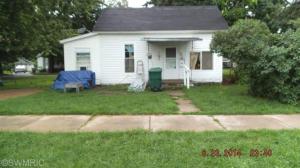 126 E Railroad, Dowagiac, MI 49047 photo 1
