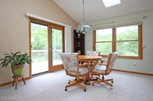 69 109th Ave, Plainwell, MI 49080 photo 4