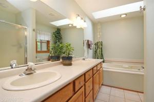 69 109th Ave, Plainwell, MI 49080 photo 10