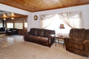 15670 M-89, Augusta, MI 49012 photo 4
