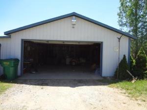 26285 Beeson St, Cassopolis, MI 49031 photo 4
