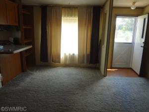26285 Beeson St, Cassopolis, MI 49031 photo 9