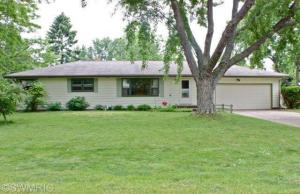 1944 Anthony Dr, St. Joseph, MI 49085 photo 1