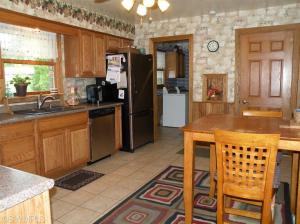 770 Thomas St, Plainwell, MI 49080 photo 6
