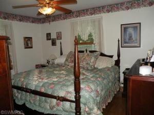 770 Thomas St, Plainwell, MI 49080 photo 7