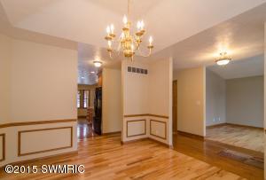 4635 E River Rd, Buchanan, MI 49107 photo 4