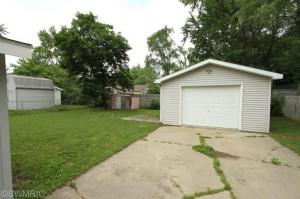 178 Wellworth Ave, Springfield, MI 49037 photo 15