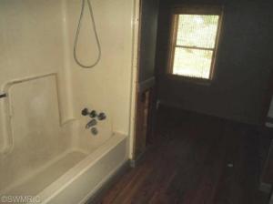 1003 Moore Rd, Grant, MI 49327 photo 7