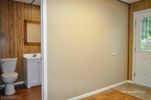 709 S Bridge St, Belding, MI 48809 photo 11