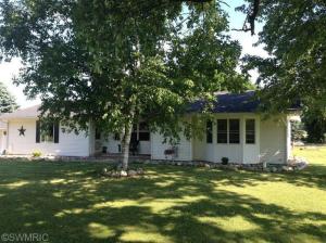 6988 Peckins Rd, Lyons, MI 48851 photo 2