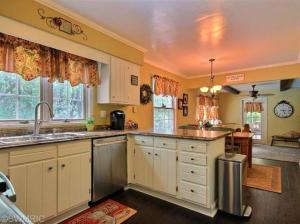 715 Wright Ln, Marshall, MI 49068 photo 10