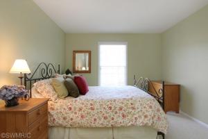 4650 Oakwright Dr NE, Ada, MI 49301 photo 17