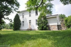 2995 Bauer Rd, Jenison, MI 49428 photo 2