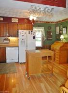 323 E Hill St, Plainwell, MI 49080 photo 4