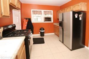 611 Spring St, Three Rivers, MI 49093 photo 8