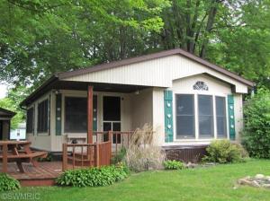 689 Circleview Dr, Coldwater, MI 49036 photo 1