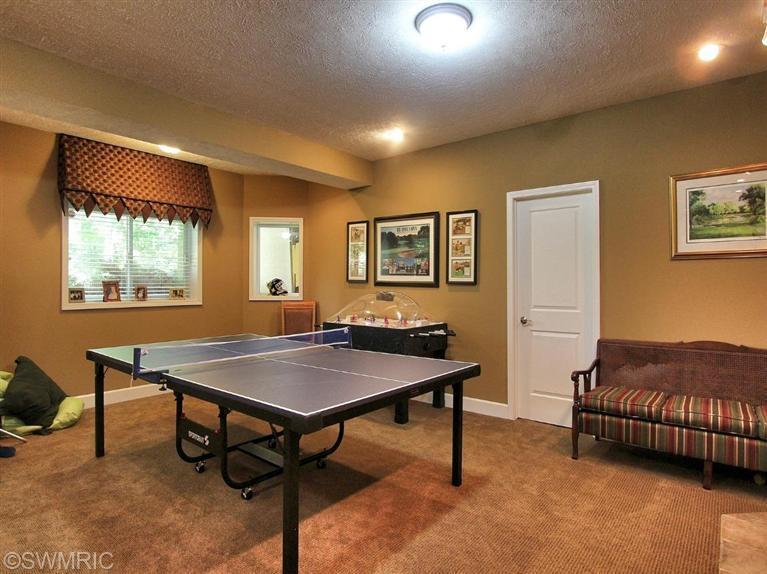 7948 Jonathan Woods Dr SE, Ada, MI 49301 photo 25